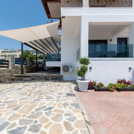 Sithoniars Melora Luxury *